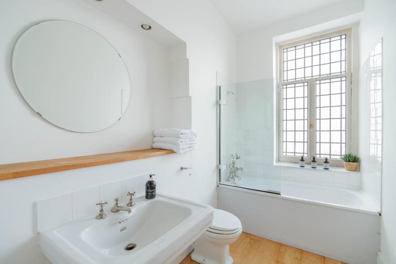 Bright Space In The Heart Of London Apartment ภายนอก รูปภาพ