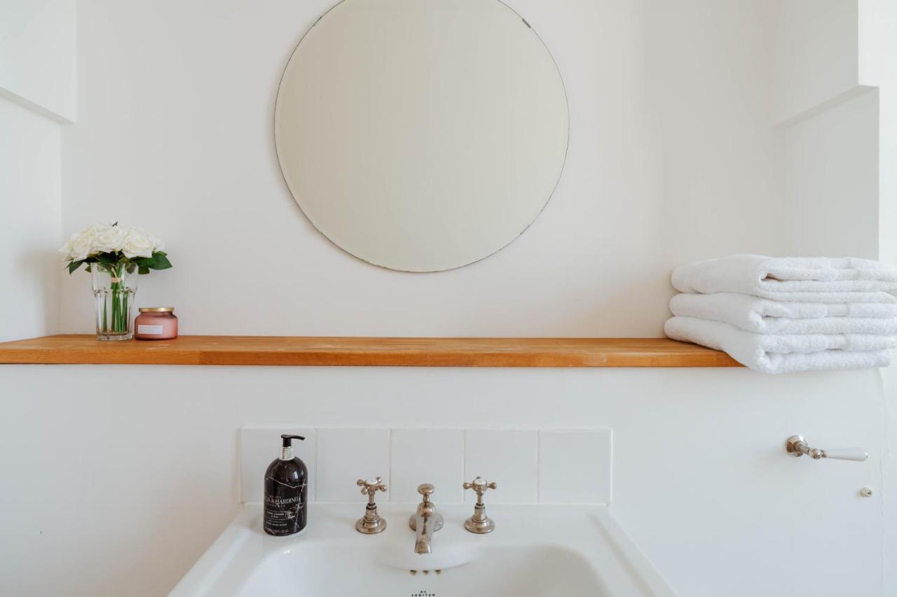 Bright Space In The Heart Of London Apartment ภายนอก รูปภาพ